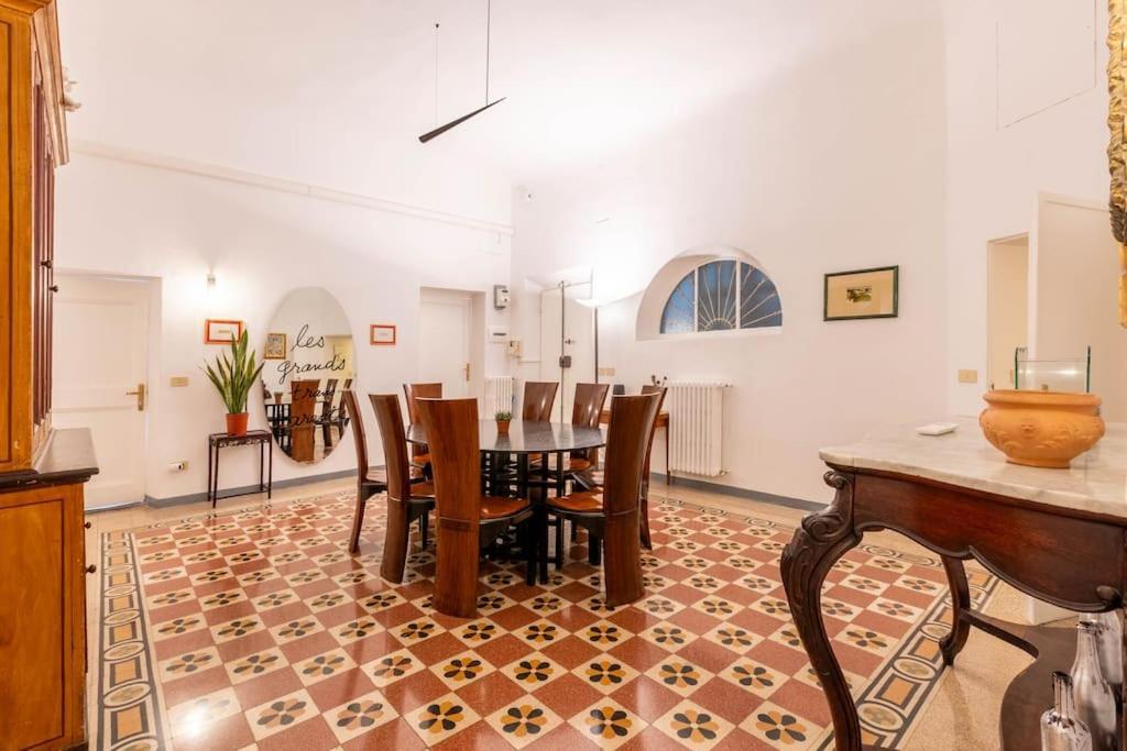 Academia Of Davide Spacious Apartment Florence Extérieur photo