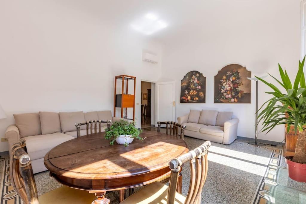 Academia Of Davide Spacious Apartment Florence Extérieur photo